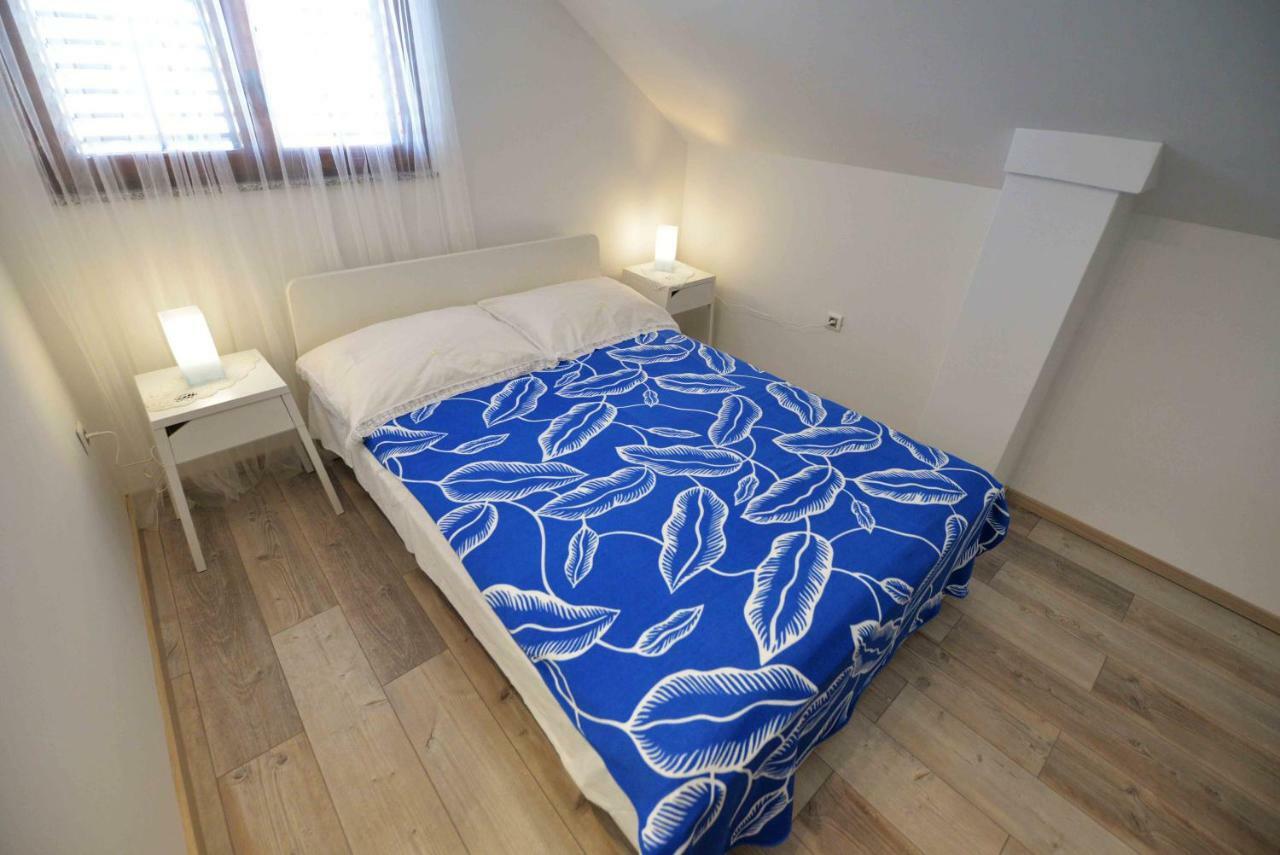 Apartmani Mikin 贝蒂纳 外观 照片